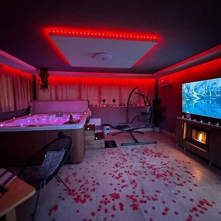 Jacuzzi Home Oradea Dış mekan fotoğraf